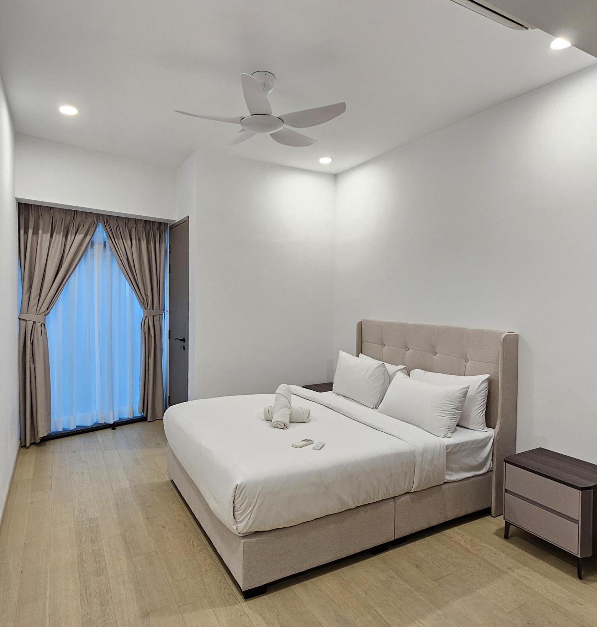 Apartment Crystal At Eaton Klcc Kuala Lumpur